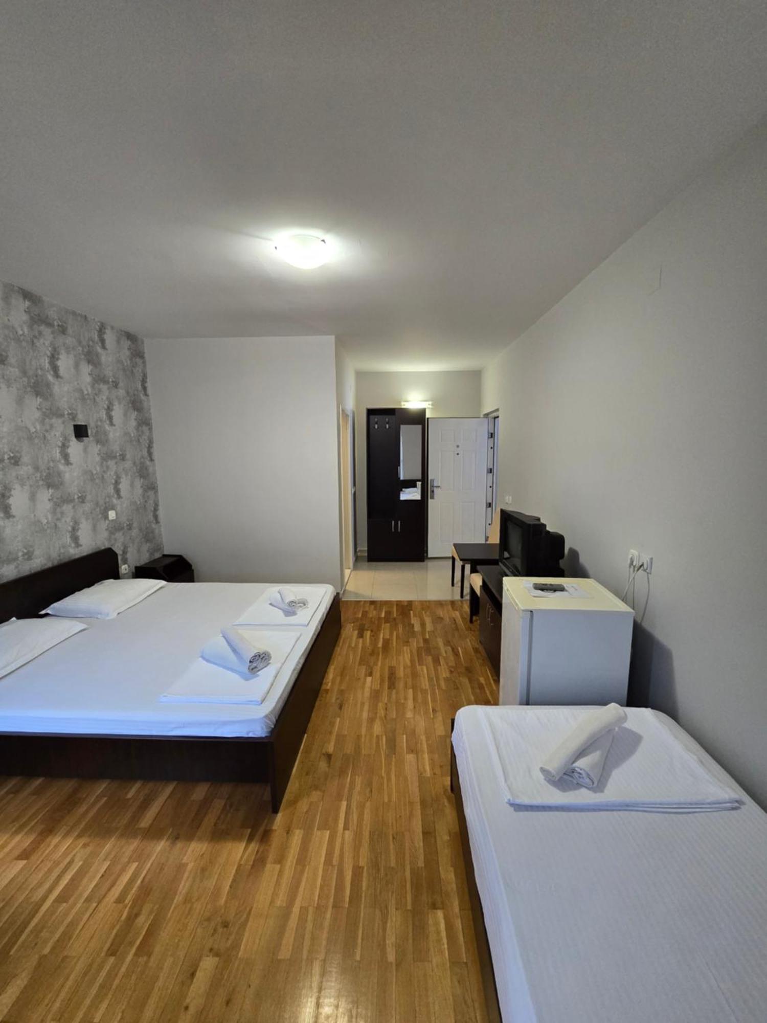 Apartments Philip II Ohrid Esterno foto