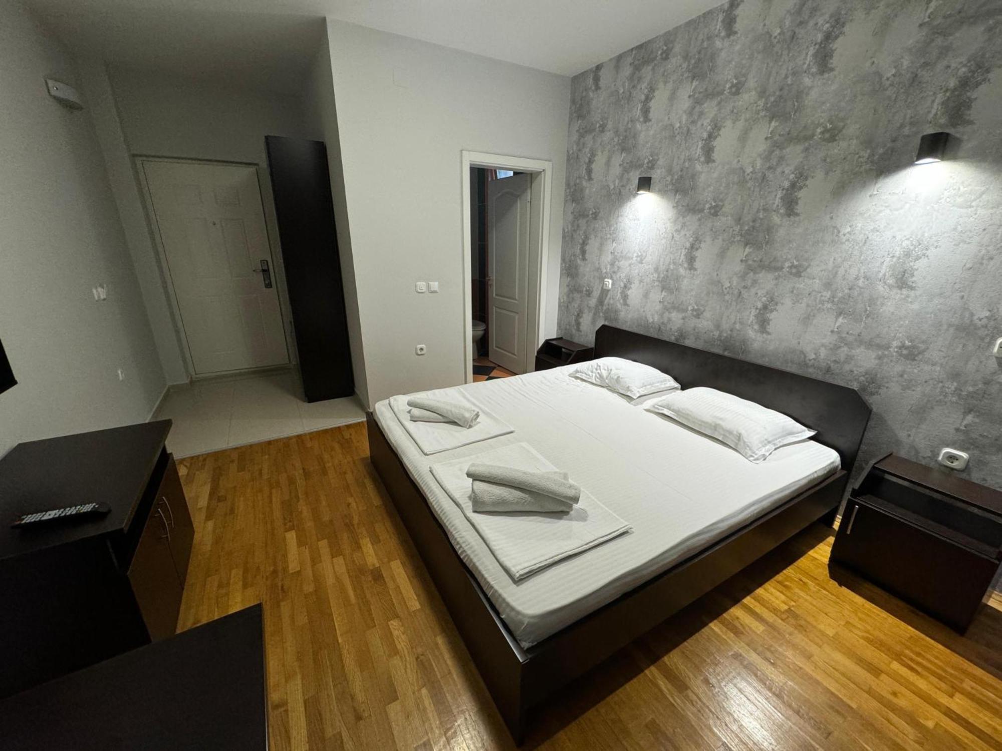 Apartments Philip II Ohrid Esterno foto