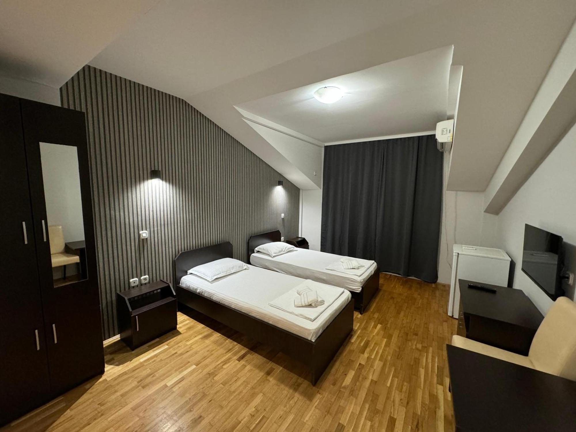 Apartments Philip II Ohrid Esterno foto